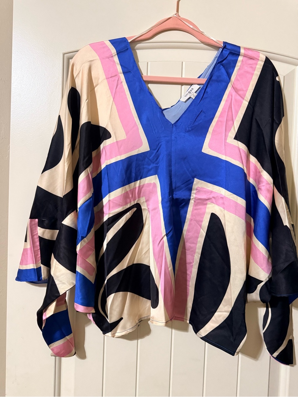 Umgee V-Neck Abstract Print Tunic - Blue, Pink & Cream NWOT